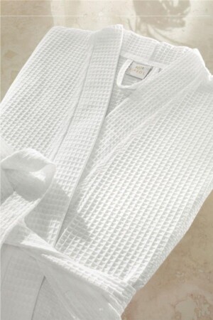 Nemesis Serisi Pike Otel Bornozu - Varol