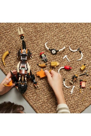 ® NINJAGO® Cole's Earth Dragon EVO 71782 – Bauset für Kinder ab 7 Jahren (285 Teile) Lego 71782 - 6