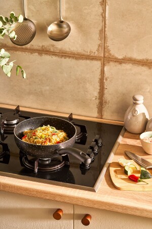 Nova Wok Tava 18 Cm 600.15.01.2528 - 1