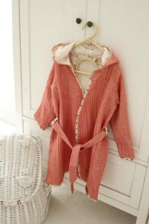 Organik Özel Dokuma 4 Katlı Müslin Bornoz B4013 - Mujo Baby&Kids