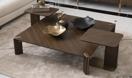 طاولة القهوة من 