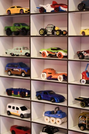 Oyuncak Araba Rafı 50'li-Mobilya-Raf-montessori-Ahşap- (hotwheels Ve Matcbox Arabaları Için) - 6