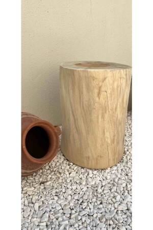 Özçelikkereste Holzscheit-Beistelltisch, 25 cm breiter Beistelltisch - 6