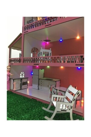 Pembe Işıklı Bahçeli Barbie Oyun Evi 078957 - 2