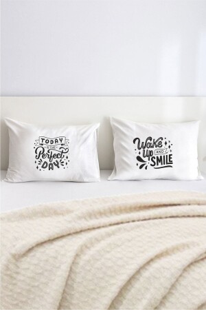 MNZ- Perfect Day طباعة ومكتوبة قضيب الوسادة الزخرفية المزدوجة 50x70 سم - حمراء hdynza20241591 - Hediyenza