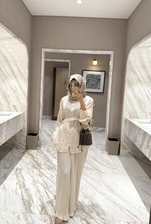 Pileli Premium İpek Takım - Ekru - Duendeca