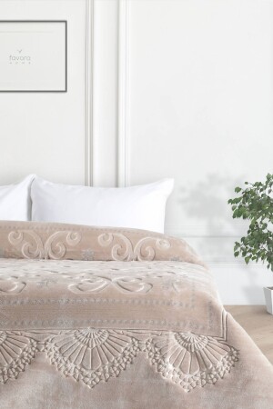 Pırıltı Embos Çift Kişilik Battaniye (PATİK HEDİYELİ) - Vizon - Merinos