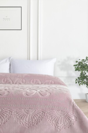 Pırıltı Embos Çift Kişilik Battaniye - Pudra. - Merinos