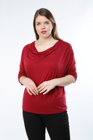 Plus-Size-Bluse mit U-Ausschnitt und Fledermausärmeln - 1