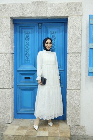 Püsküllü Güpürlü Tesettür Elbise -beyaz - She Olive