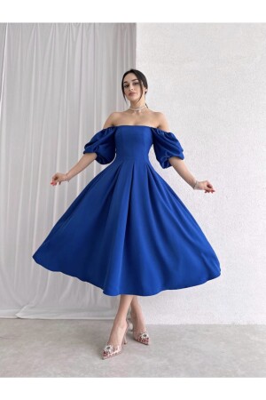 Saks Blaues, plissiertes Midikleid mit quadratischem Ausschnitt - 1