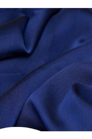 ملابس مساء من (منز-جانجان) - Alluring