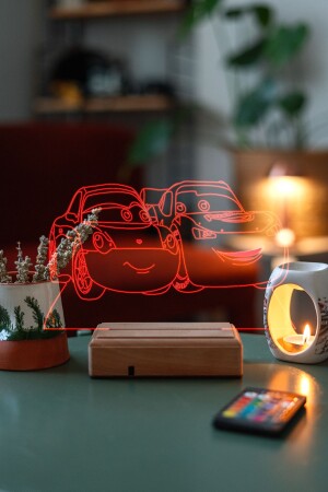 Sally Carrera Şimşek McQueen 16 Renk Kumandalı Gece Lambası - 1