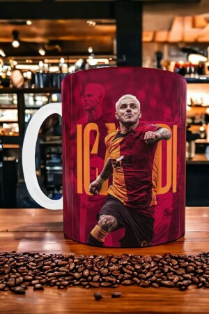 Gelb-roter, personalisierter, bedruckter Geschenkbecher mit Spotify-Code - Pembecadde