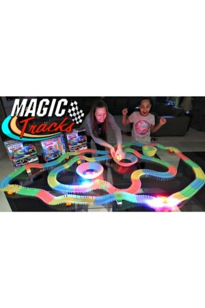 Satranç Hediyeli- Magic Track 384 Parça- 480cm Parkur-led'li Arabalarıyla Esnek Raylı Yarış Pisti - 3