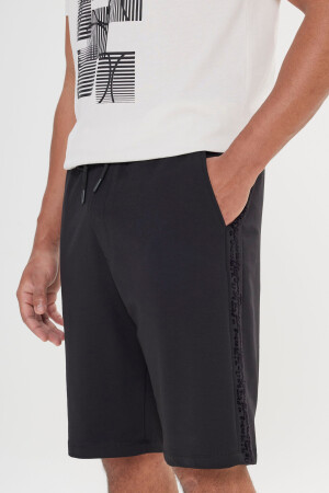 Schwarze Herren-Shorts mit Standard-Passform und normalem Schnitt, lässige Strickshorts 4A9522200001 - 4