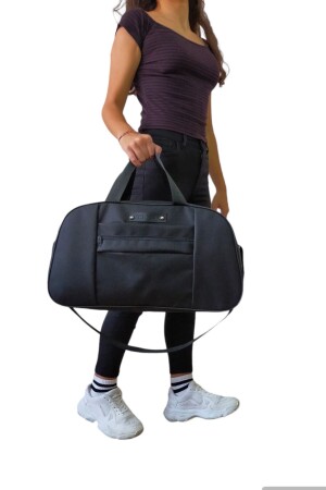 SCHWARZE SPORT- UND REISETASCHE - 1