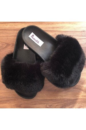 Schwarze, weiche, lockere Pelzhausschuhe für Damen - Pomidik