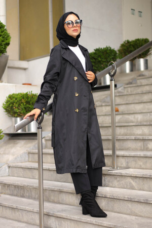 Schwarzer Hijab-Trenchcoat mit zweireihigem Kragen und Knöpfen IMJ000442 - 2