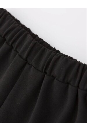 Schwarzes Mädchen-Jungen-Shorts-T-Shirt-Set mit Gänseblümchen-Print Kalpp3 - 3