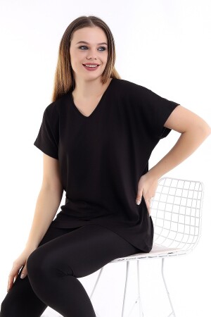 Schwarzes Oversize-Basic-T-Shirt mit V-Ausschnitt für Damen in Übergröße - 4