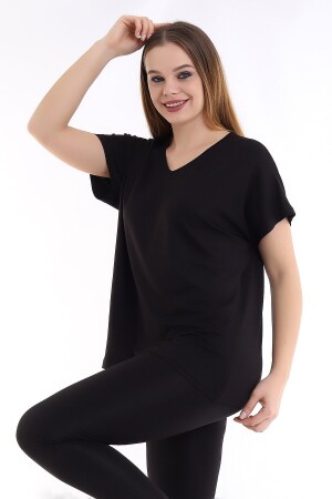 Schwarzes Oversize-Basic-T-Shirt mit V-Ausschnitt für Damen in Übergröße - 5