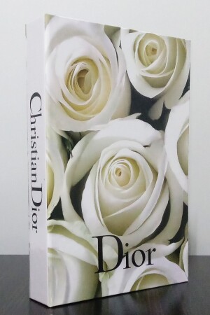 Set mit 2 dekorativen Bücherboxen im Chanel Black Rose- und Dior White Rose-Thema - 4