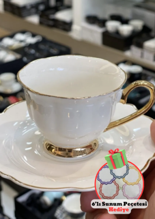 Set mit 6 eleganten Kaffeetassen aus Porzellan - Pink&More