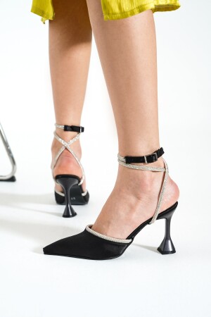 Siyah Saten Bilekten Bağlamalı Topuklu Kadın Ayakkabı - 2