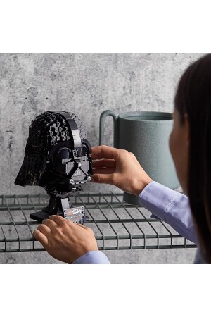 ® Star Wars™ Darth Vader™ Kaskı 75304 - Koleksiyonluk ve Sergilnebilir Yapım Seti (834 Parça) lego75304 - 8