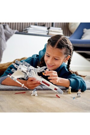 ® Star Wars™ Luke Skywalker’ın X-Wing Fighter™’ı 75301 - Çocuklar için Yapım Seti (474 Parça) U334174 - 7