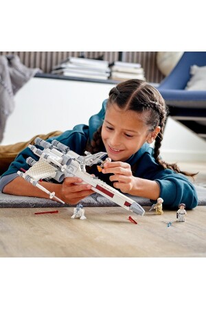 ® Star Wars™ Luke Skywalkers X-Wing Fighter™ 75301 – Kinderbauset (474 ​​Teile) U334174 - 9