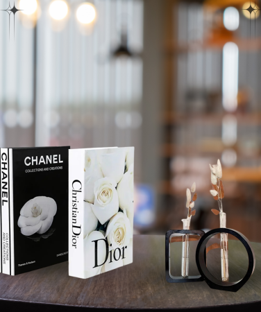 Stilvolles Duo des Hauses Irayhomedecor 2-teiliges weißes Rosen-Dekobuch-Box & Rosen-Ladenvase 2er-Set - Irayhomedecor