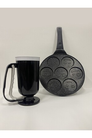 (مـنـز-إيموجي) يبتسم وجههـا (بـانكيك بانكيك) و (بـانكـيك) الخبز (بـانكـ - Laviss