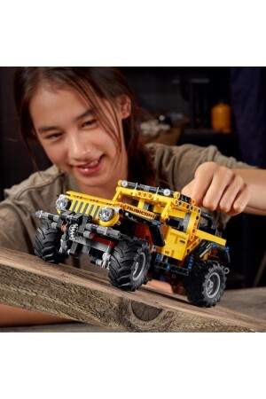 ® Technic Jeep® Wrangler 42122 - Araç Sevenler İçin Koleksiyonluk Model Yapım Seti (665 Parça) - 6