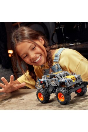 Technic Monster Jam® Max-D® 42119 (230 Parça) RS-L-42119 - 6