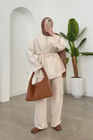 إيفيل كيمونو المفضلة - Nuuwears