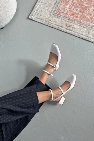 Viola Kadın Topuklu Rugan Ayakkabı Beyaz - 1