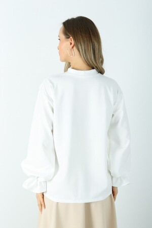 Weiße Crêpe-Bluse mit Rüschenärmeln CHL2103 - 5
