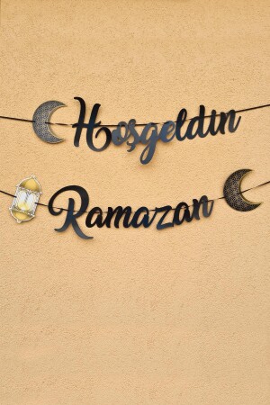 Willkommen Ramadan, schwarzes Kalligraphie-Banner, Ramadan-Ornament an einer Schnur - 1