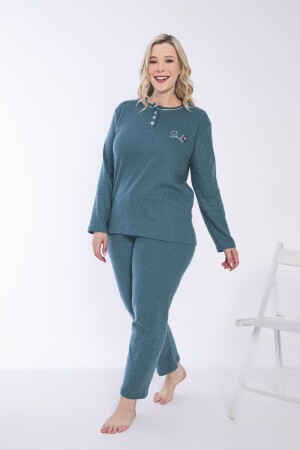 Winter-Pyjama-Set für Damen in Petrolblau, großes Format, geknöpfter Kragen, lange Ärmel, Interlock - 1