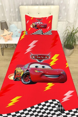 Yarışçı Kırmızı Mcqueen Yatak Örtüsü ve Yastık Kılıfı - Evpanya