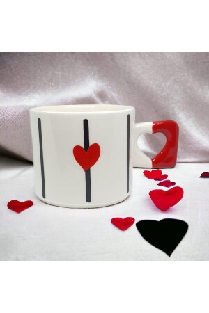 Zarif Kırmızı Kalp Desenli El Yapımı Doğal Seramik Kalp Kupa - Mug - Çay & Kahve Fincanı - Ikiseramik