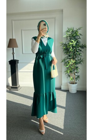 Zümrüt Yeşili Krep Tesettür Jile - Nisa Nalbantoğlu